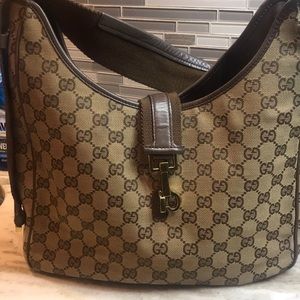 Gucci gg shoulder bag authentic